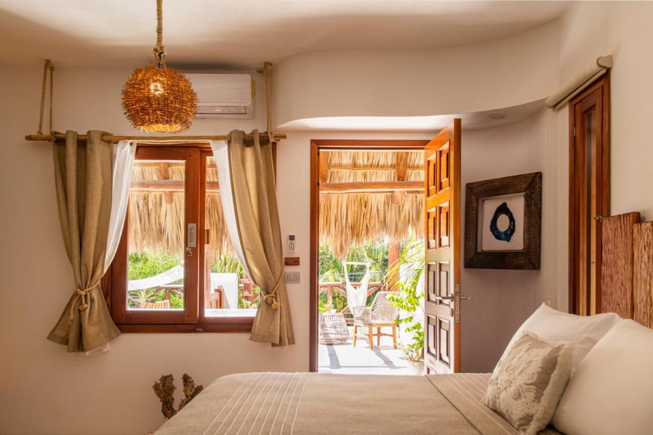 El Corazon Boutique Hotel - Adults Only With Beach Club Pass Included Isla Holbox Екстериор снимка