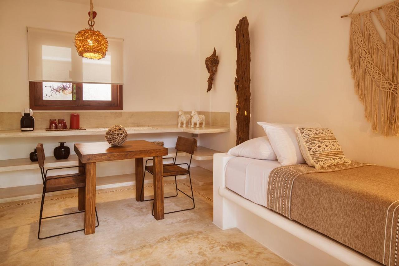 El Corazon Boutique Hotel - Adults Only With Beach Club Pass Included Isla Holbox Екстериор снимка
